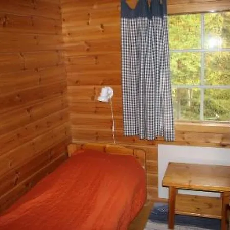 Holiday home Holiday Lomayllas Maja F87/palovaarankaarre 26 B