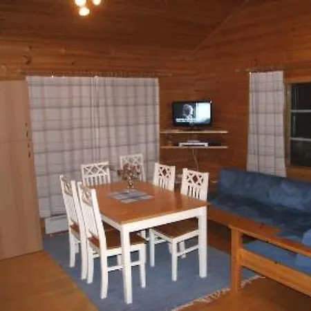 Holiday home Holiday Lomayllas Maja F87/palovaarankaarre 26 B *